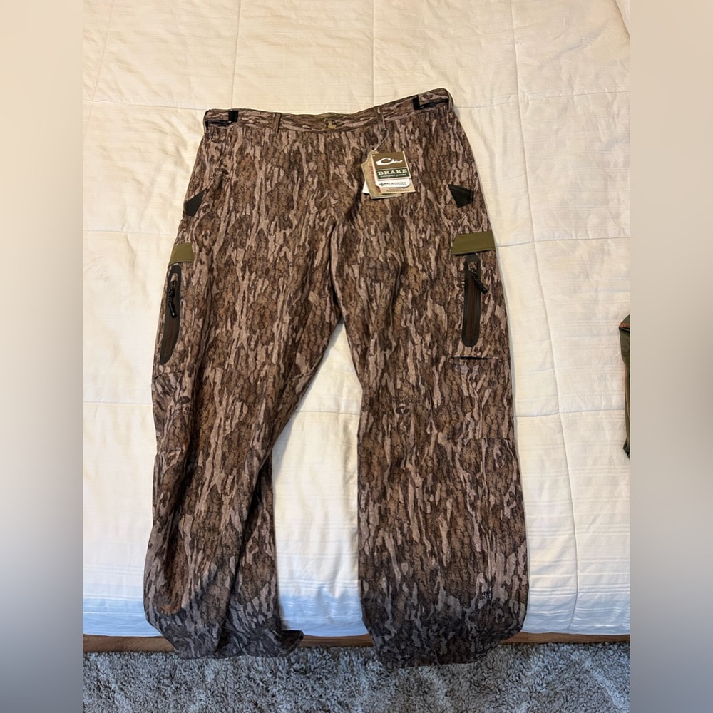 Drake Camo Tech Stretch Pants